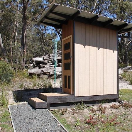 Bay Of Fires Eco Hut Off Grid Experience At Binalong Bayヴィラ エクステリア 写真